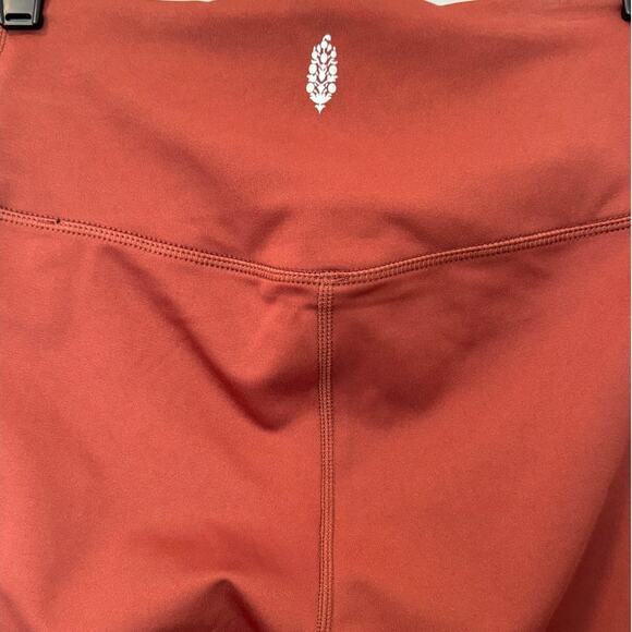 NWT FP Movement by Free People Stay Centered Crop Leggings - Picture 10 of 11